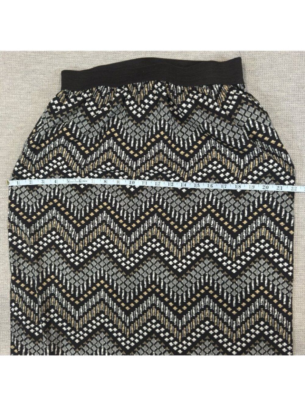 Discreet Maxi Skirt M Pull On Side Slits Elastic Waist Chevron Black Cream Tan - Picture 14 of 16
